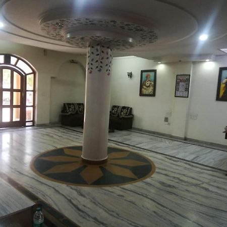 ג'איפור Hotel Madhav Palace מראה חיצוני תמונה