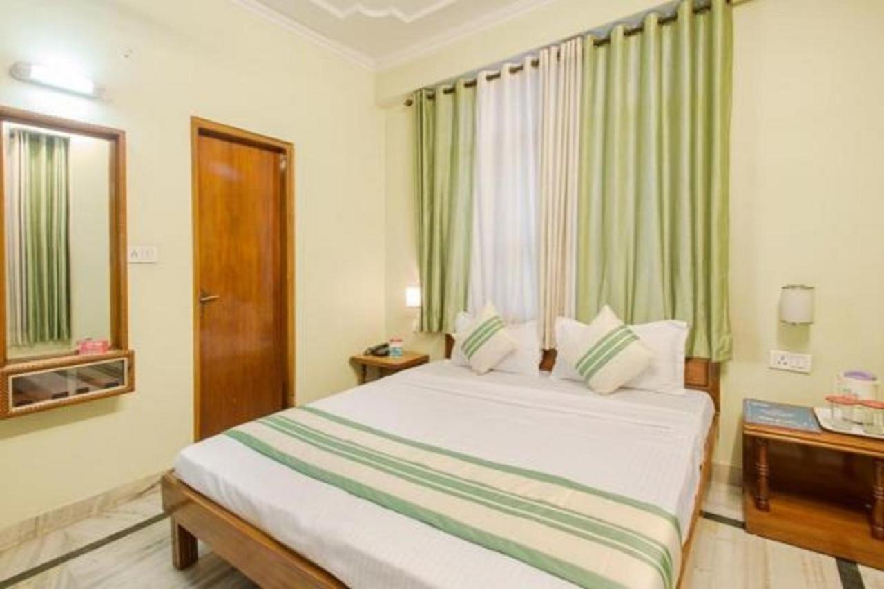 ג'איפור Hotel Madhav Palace מראה חיצוני תמונה